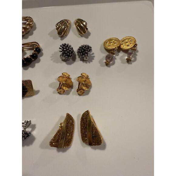 Vintage Silver and Gold-Tone Clip-On Earrings 13 Pairs - Picture 4 of 4